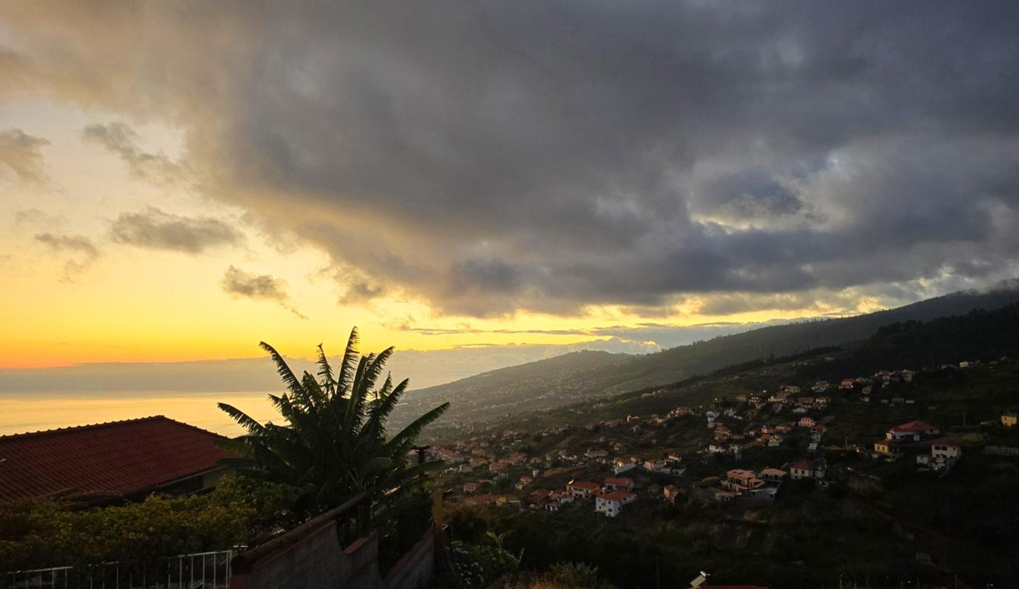 Brand New Private Modern Apartment With Patio And Sea View Calheta (Madeira) Exterior foto