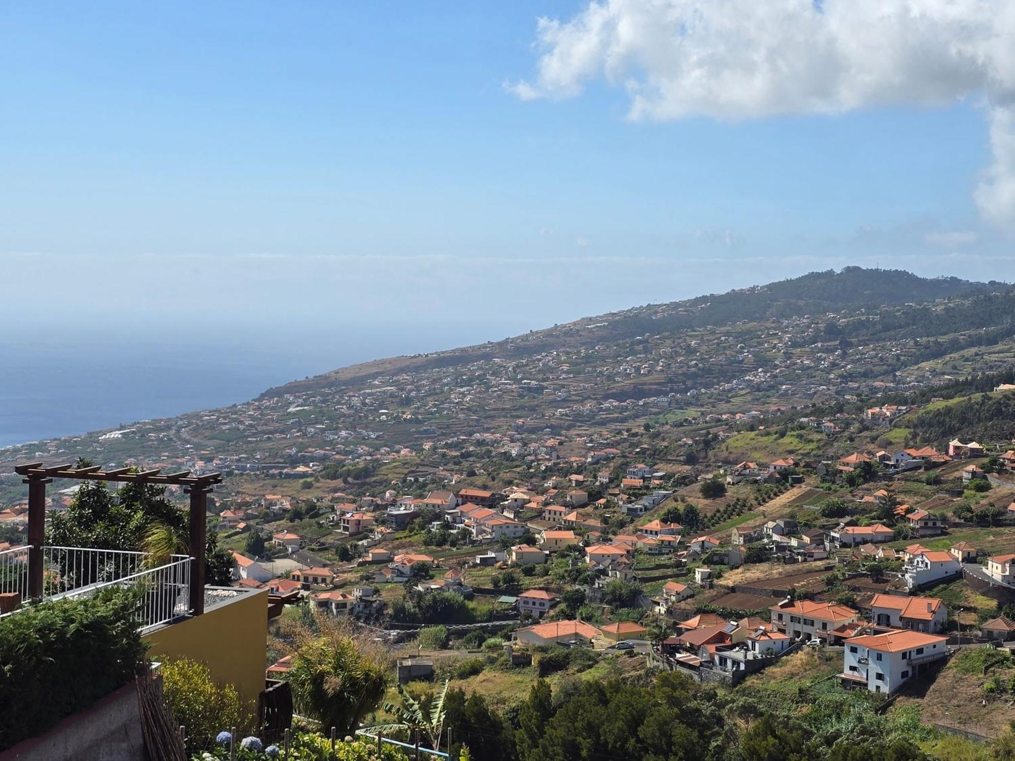 Brand New Private Modern Apartment With Patio And Sea View Calheta (Madeira) Exterior foto