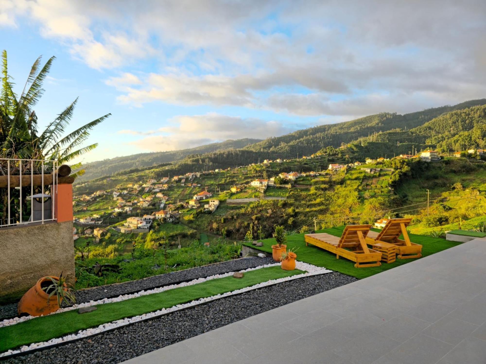 Brand New Private Modern Apartment With Patio And Sea View Calheta (Madeira) Exterior foto